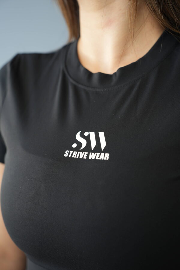 Essential Sculpt Tee - Image 5